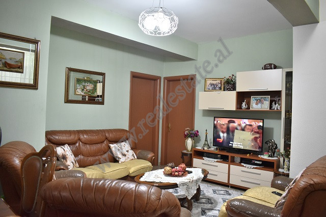 Apartament 3+1 per shitje ne fillim te rruges Don Bosko ne Tirane